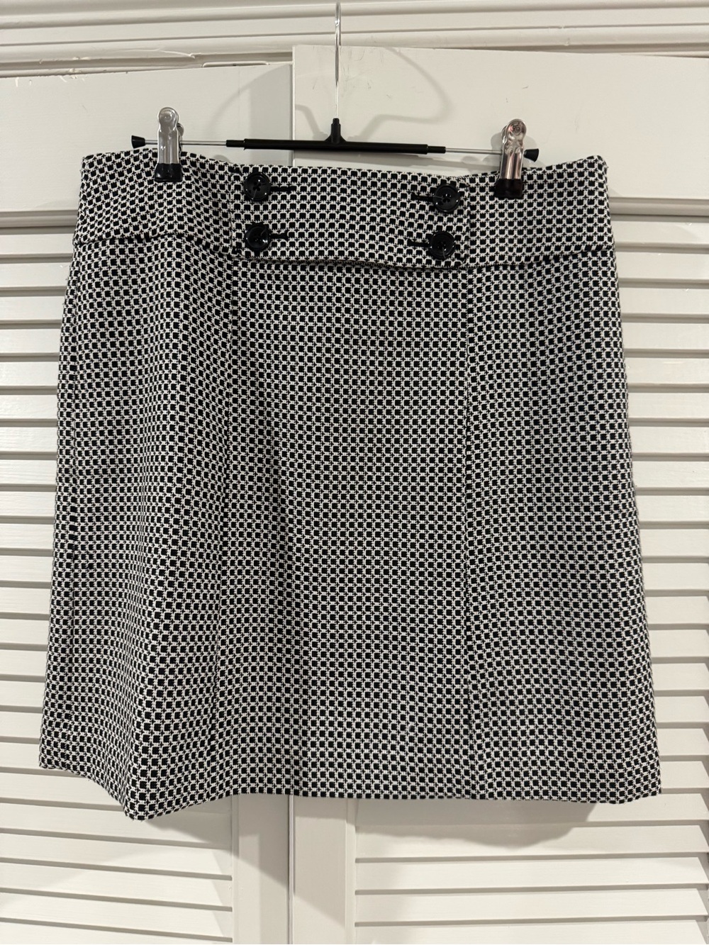 Ann Taylor Black and White Patterned A-Line Skirt